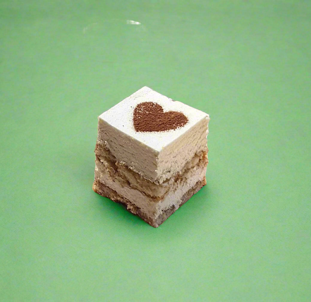 Tiramisu srce torta